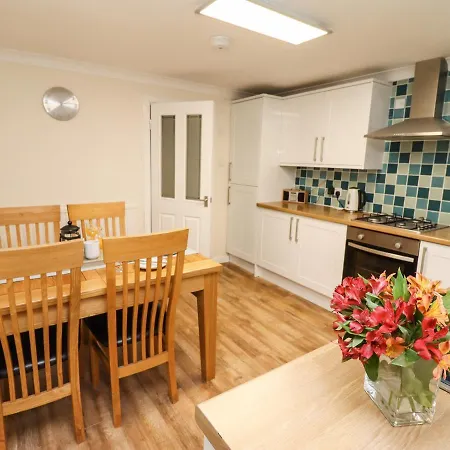 Holiday home Station View *