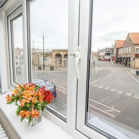 Station View 度假居 *